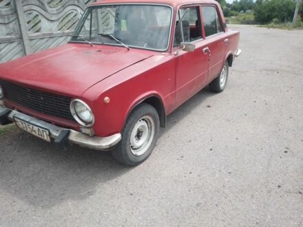 Красный ВАЗ 2101, объемом двигателя 1.3 л и пробегом 73 тыс. км за 373 $, фото 1 на Automoto.ua