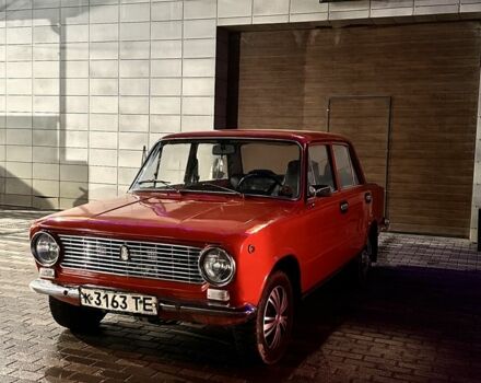 Красный ВАЗ 2101, объемом двигателя 1.2 л и пробегом 1000 тыс. км за 1000 $, фото 1 на Automoto.ua