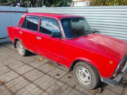 ВАЗ 2101 1984 в Новомосковске на Automoto.ua Красный ВАЗ 2101, объемом двигателя 1.2 л и пробегом 150 тыс. км за 900 $, фото 1 на Automoto.ua