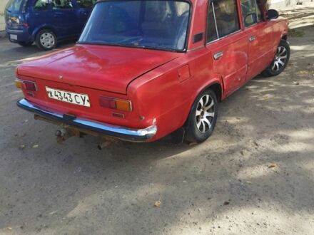 ВАЗ 2101 1984 в Сумах на Automoto.ua Красный ВАЗ 2101, объемом двигателя 1 л и пробегом 71 тыс. км за 850 $, фото 1 на Automoto.ua