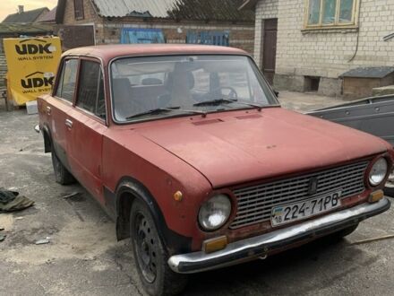Красный ВАЗ 2101, объемом двигателя 1.3 л и пробегом 52 тыс. км за 400 $, фото 1 на Automoto.ua