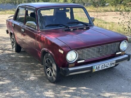 ВАЗ 2101 1985 у Дніпро (Дніпропетровську) на Automoto.ua Червоний ВАЗ 2101, об'ємом двигуна 1.5 л та пробігом 100 тис. км за 601 $, фото 1 на Automoto.ua