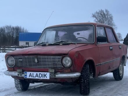 Красный ВАЗ 2101, объемом двигателя 1 л и пробегом 1 тыс. км за 300 $, фото 1 на Automoto.ua