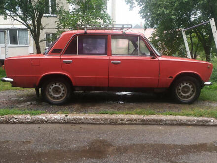 ВАЗ 2101 1985 в Прилуках на Automoto.ua Красный ВАЗ 2101, объемом двигателя 1.2 л и пробегом 90 тыс. км за 603 $, фото 1 на Automoto.ua