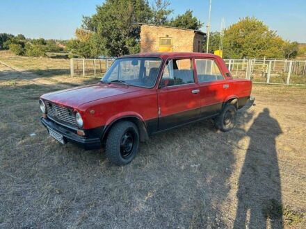 ВАЗ 2101 1985 в Запорожье на Automoto.ua Красный ВАЗ 2101, объемом двигателя 1.2 л и пробегом 126 тыс. км за 361 $, фото 1 на Automoto.ua