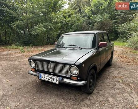 Красный ВАЗ 2101, объемом двигателя 1.2 л и пробегом 101 тыс. км за 484 $, фото 1 на Automoto.ua