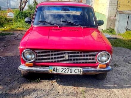 Красный ВАЗ 2101, объемом двигателя 1.2 л и пробегом 120 тыс. км за 750 $, фото 1 на Automoto.ua
