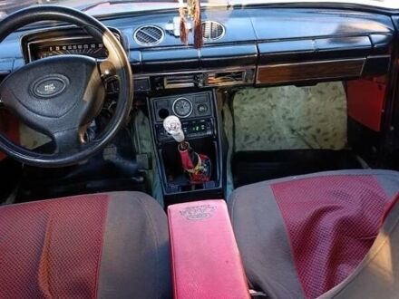 Красный ВАЗ 2101, объемом двигателя 1.2 л и пробегом 165 тыс. км за 548 $, фото 1 на Automoto.ua