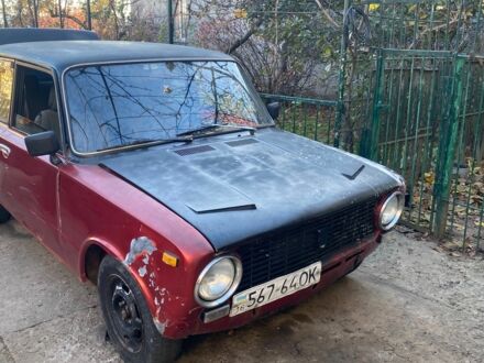 Красный ВАЗ 2101, объемом двигателя 1.6 л и пробегом 70 тыс. км за 370 $, фото 1 на Automoto.ua