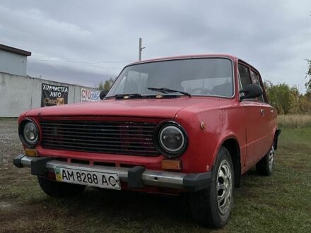 Красный ВАЗ 2101, объемом двигателя 1.5 л и пробегом 12 тыс. км за 650 $, фото 1 на Automoto.ua