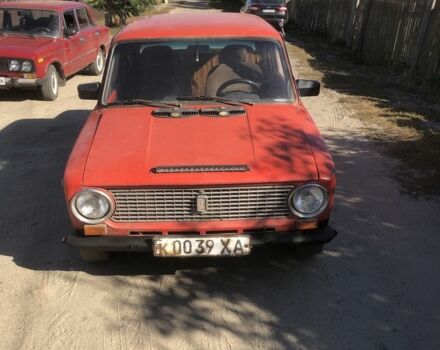 Красный ВАЗ 2101, объемом двигателя 1.3 л и пробегом 160 тыс. км за 375 $, фото 1 на Automoto.ua
