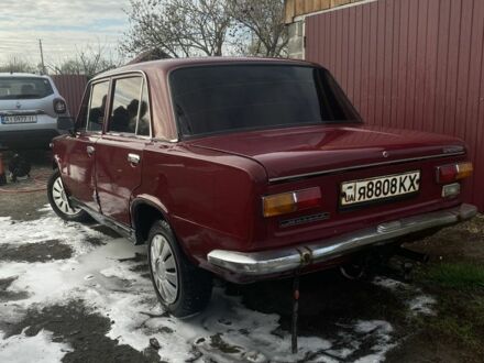 ВАЗ 2101 1986 у Березань на Automoto.ua Червоний ВАЗ 2101, об'ємом двигуна 1.3 л та пробігом 1 тис. км за 604 $, фото 1 на Automoto.ua