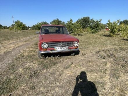 Красный ВАЗ 2101, объемом двигателя 1.3 л и пробегом 100 тыс. км за 328 $, фото 1 на Automoto.ua