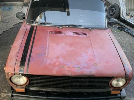 ВАЗ 2101 1986 у Городище на Automoto.ua Червоний ВАЗ 2101, об'ємом двигуна 2 л та пробігом 1 тис. км за 350 $, фото 1 на Automoto.ua