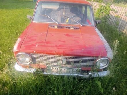 ВАЗ 2101 1987 в Вышгороде на Automoto.ua Красный ВАЗ 2101, объемом двигателя 1.2 л и пробегом 100 тыс. км за 267 $, фото 1 на Automoto.ua
