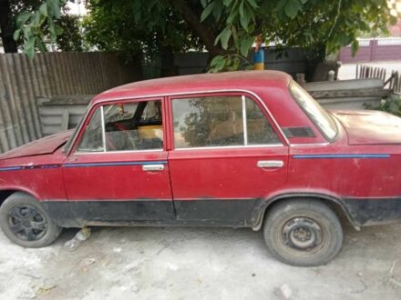 ВАЗ 2101 1988 в Великой Александровке на Automoto.ua Красный ВАЗ 2101, объемом двигателя 0 л и пробегом 199 тыс. км за 264 $, фото 1 на Automoto.ua