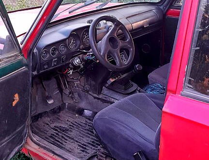 ВАЗ 2101 1988 в Николаеве на Automoto.ua Красный ВАЗ 2101, объемом двигателя 1.3 л и пробегом 83 тыс. км за 300 $, фото 1 на Automoto.ua