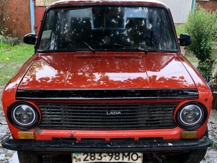 Красный ВАЗ 2101, объемом двигателя 1 л и пробегом 50 тыс. км за 500 $, фото 1 на Automoto.ua