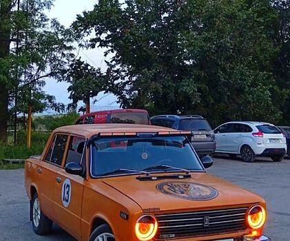 ВАЗ 2101, объемом двигателя 1.2 л и пробегом 0 тыс. км за 1000 $, фото 1 на Automoto.ua