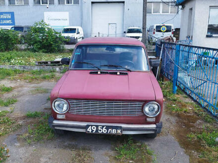 ВАЗ 2101 1971 у Львові на Automoto.ua ВАЗ 2101, об'ємом двигуна 1.2 л та пробігом 300 тис. км за 500 $, фото 1 на Automoto.ua