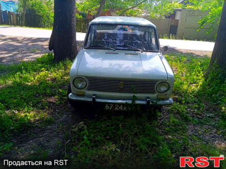 ВАЗ 2101 1972 у Харкові на Automoto.ua ВАЗ 2101, об'ємом двигуна 1.2 л та пробігом 0 тис. км за 450 $, фото 1 на Automoto.ua