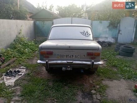 ВАЗ 2101 1974 у Нежине на Automoto.ua ВАЗ 2101, об'ємом двигуна 0 л та пробігом 300 тис. км за 550 $, фото 1 на Automoto.ua