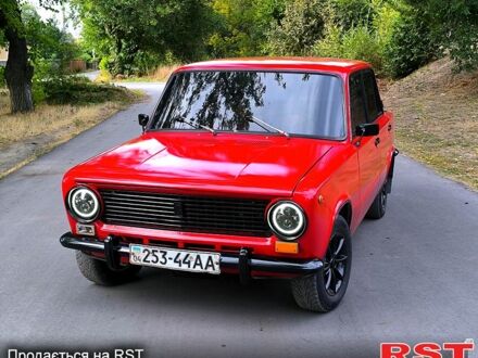 ВАЗ 2101 1975 в Новомосковске на Automoto.ua ВАЗ 2101, объемом двигателя 1.3 л и пробегом 0 тыс. км за 1050 $, фото 1 на Automoto.ua