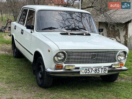 ВАЗ 2101 1975 у Дрогобичі на Automoto.ua ВАЗ 2101, об'ємом двигуна 0 л та пробігом 99 тис. км за 490 $, фото 1 на Automoto.ua