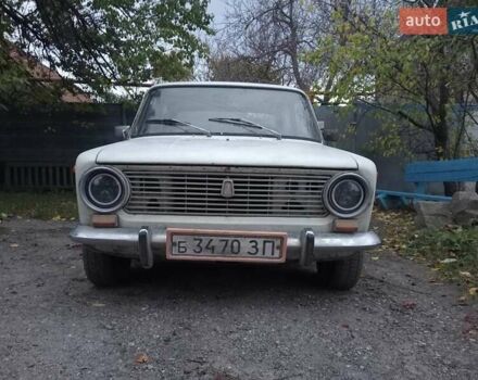 ВАЗ 2101 1977 в Запорожье на Automoto.ua ВАЗ 2101, объемом двигателя 0 л и пробегом 300 тыс. км за 500 $, фото 1 на Automoto.ua