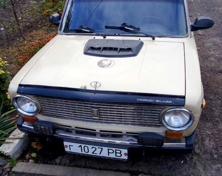 ВАЗ 2101 1980 в Ровно на Automoto.ua ВАЗ 2101, объемом двигателя 1.3 л и пробегом 0 тыс. км за 500 $, фото 1 на Automoto.ua