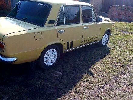 ВАЗ 2101 1980 у Сумах на Automoto.ua ВАЗ 2101, об'ємом двигуна 13 л та пробігом 0 тис. км за 600 $, фото 1 на Automoto.ua