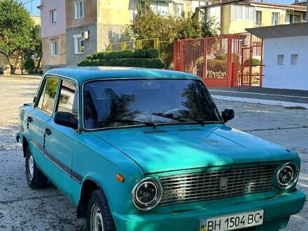 ВАЗ 2101 1981 у Килие на Automoto.ua ВАЗ 2101, об'ємом двигуна 1.1 л та пробігом 170 тис. км за 450 $, фото 1 на Automoto.ua