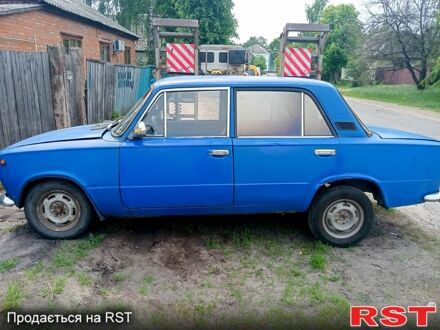 ВАЗ 2101 1982 у Корюковке на Automoto.ua ВАЗ 2101, об'ємом двигуна 1.2 л та пробігом 100 тис. км за 250 $, фото 1 на Automoto.ua