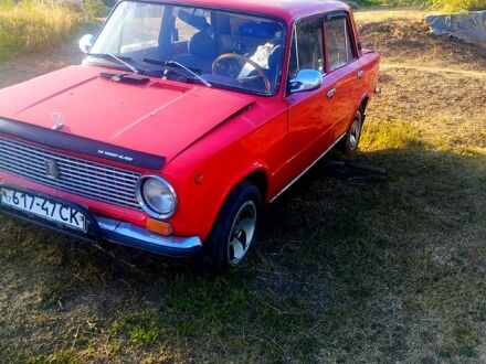 ВАЗ 2101 1982 у Кропивницькому (Кіровограді) на Automoto.ua ВАЗ 2101, об'ємом двигуна 1.3 л та пробігом 100 тис. км за 500 $, фото 1 на Automoto.ua
