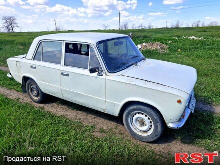 ВАЗ 2101 1982 у Новой Одессе на Automoto.ua ВАЗ 2101, об'ємом двигуна 1.3 л та пробігом 0 тис. км за 410 $, фото 1 на Automoto.ua