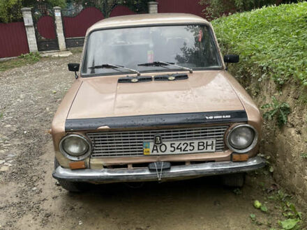 ВАЗ 2101 1983 у Рахове на Automoto.ua ВАЗ 2101, об'ємом двигуна 1.2 л та пробігом 300 тис. км за 483 $, фото 1 на Automoto.ua