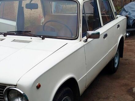 ВАЗ 2101 1985 у Миколаєві на Automoto.ua ВАЗ 2101, об'ємом двигуна 15 л та пробігом 0 тис. км за 625 $, фото 1 на Automoto.ua