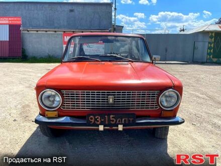 ВАЗ 2101 1985 у Новомосковске на Automoto.ua ВАЗ 2101, об'ємом двигуна 1.3 л та пробігом 89 тис. км за 650 $, фото 1 на Automoto.ua