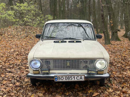 ВАЗ 2101, об'ємом двигуна 1.2 л та пробігом 300 тис. км за 400 $, фото 1 на Automoto.ua