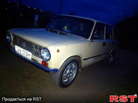 ВАЗ 2101 1989 у Новоукраинке на Automoto.ua ВАЗ 2101, об'ємом двигуна 1.3 л та пробігом 55 тис. км за 1000 $, фото 1 на Automoto.ua