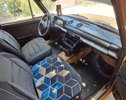 Желтый ВАЗ 2101, объемом двигателя 1 л и пробегом 137 тыс. км за 417 $, фото 4 на Automoto.ua