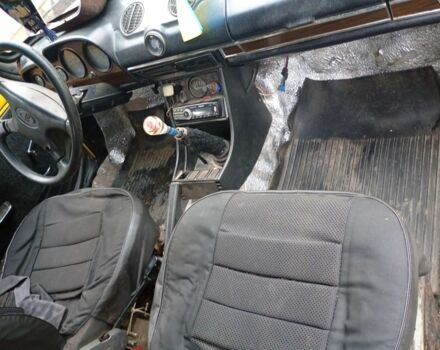 Жовтий ВАЗ 2101, об'ємом двигуна 1 л та пробігом 300 тис. км за 284 $, фото 4 на Automoto.ua