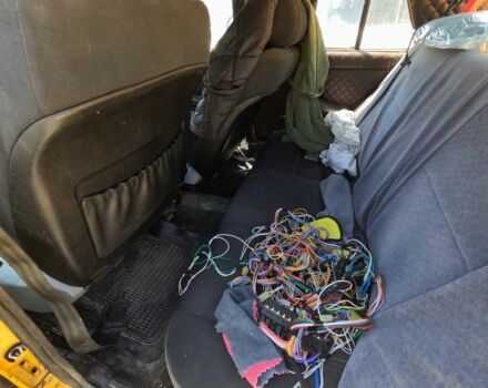 Желтый ВАЗ 2101, объемом двигателя 0 л и пробегом 358 тыс. км за 249 $, фото 3 на Automoto.ua