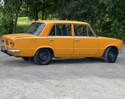 Желтый ВАЗ 2101, объемом двигателя 0 л и пробегом 100 тыс. км за 15000 $, фото 2 на Automoto.ua