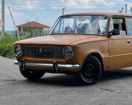 Желтый ВАЗ 2101, объемом двигателя 0 л и пробегом 100 тыс. км за 15000 $, фото 6 на Automoto.ua