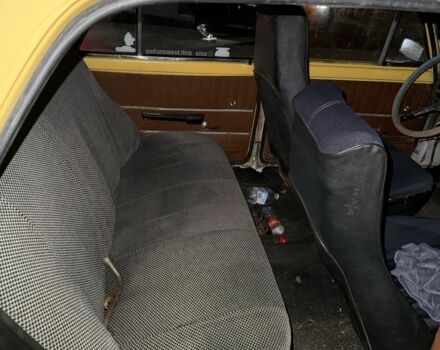 Желтый ВАЗ 2101, объемом двигателя 0 л и пробегом 1 тыс. км за 214 $, фото 3 на Automoto.ua