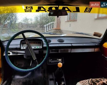ВАЗ 2101 1974 в Черновцах на Automoto.ua Желтый ВАЗ 2101, объемом двигателя 1.1 л и пробегом 60 тыс. км за 1800 $, фото 3 на Automoto.ua