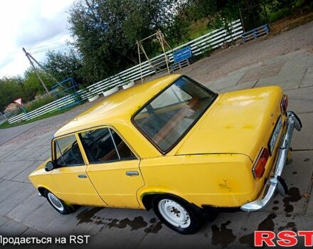 Желтый ВАЗ 2101, объемом двигателя 1.2 л и пробегом 0 тыс. км за 690 $, фото 3 на Automoto.ua