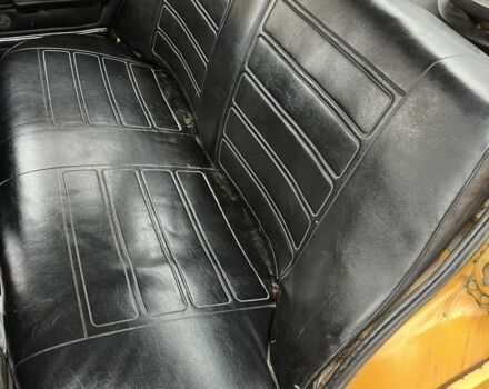 Желтый ВАЗ 2101, объемом двигателя 1.3 л и пробегом 666 тыс. км за 643 $, фото 6 на Automoto.ua