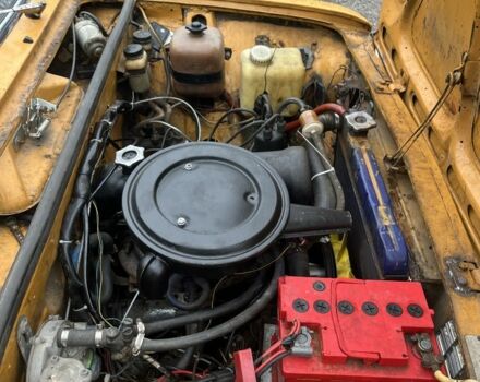 Желтый ВАЗ 2101, объемом двигателя 1.3 л и пробегом 666 тыс. км за 643 $, фото 4 на Automoto.ua